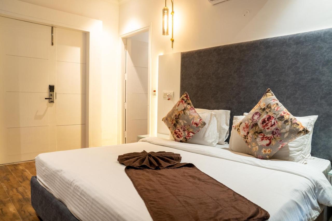 Redwood Resort Panchkula Dış mekan fotoğraf